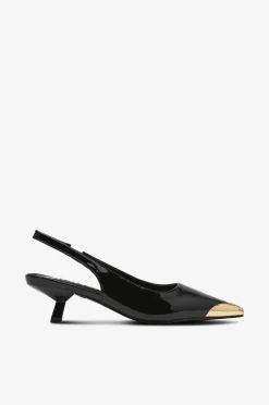 Bianco Klackskor > Pumps biaKristin Kitten Heel Slingback Metal Toecap Patent