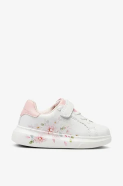 Sneakers Sneakers