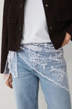 Outlet Collection Scarf med broderier Halsdukar & Scarves