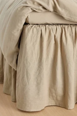 Outlet Home Sängkappa Elly Frilled i återvunnet halvlinne 60 cm Sängkappor
