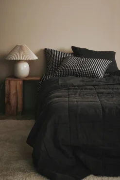 Clearance Home Överkast Candice Square i tvättat lin Överkast