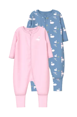 Clearance baby Pyjamasoverall nbfNightsuit Zip FF Swan 2-pack Sovkläder & Myskläder