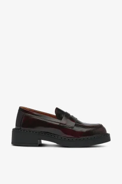 Pavement Loafers > Loafers Nayeli Patent