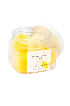 Sunday Rain Kroppsvård > Chamomile & Ylang Ylang Exfoliating Cubes