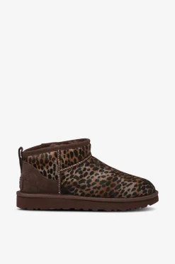 New Boots W Classic Ultra Mini Boots & Kängor|Vinterskor