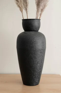 Zelected by Houze Vaser > Vas Vernazza