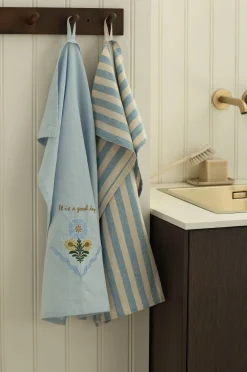 Clearance Home Kökshandduk Elly Classic Stripe i återvunnet halvlinne 2-pack Kökstextilier