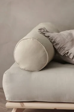 Clearance Home Pölkudde Candice Cylinder i tvättat lin Prydnadskuddar & Fodral