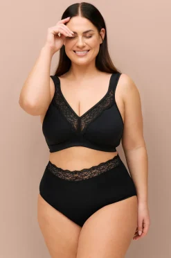 Clearance Plus collection Maxitrosa i spets i midjan Trosor
